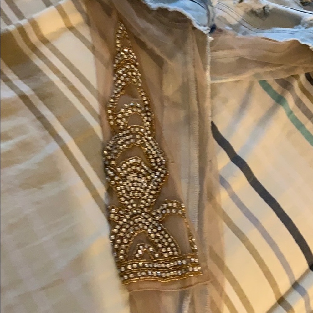 Suit - Picture 3 of 8
